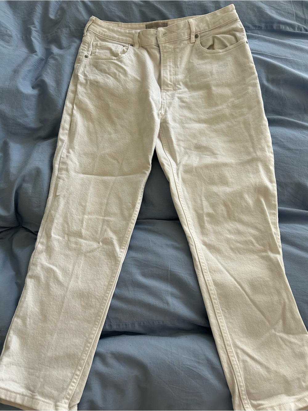 Everlane White High-Rise Jeans (31 crop)